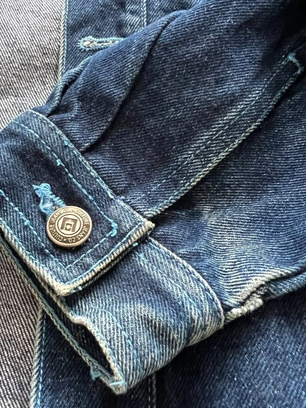 Vintage Y2k Culture Jeans Denim Jacket Mens Large dark wash denim pocket flaps